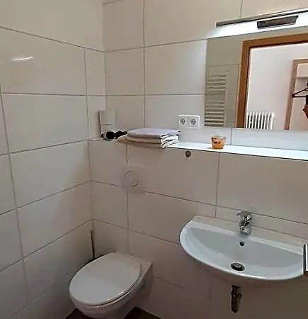 Πανδοχείο Gaestehaus Viktoria 3*