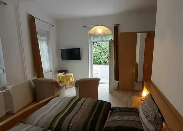 אורחן Gaestehaus Viktoria באד ברטריך