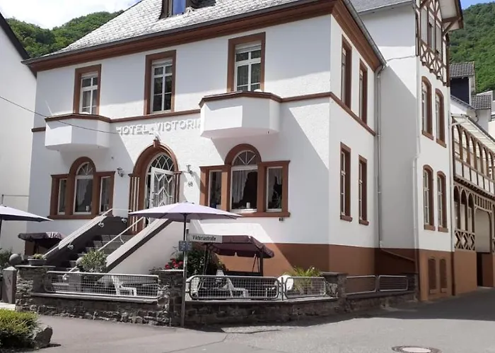 Gaestehaus Viktoria 여관 3*