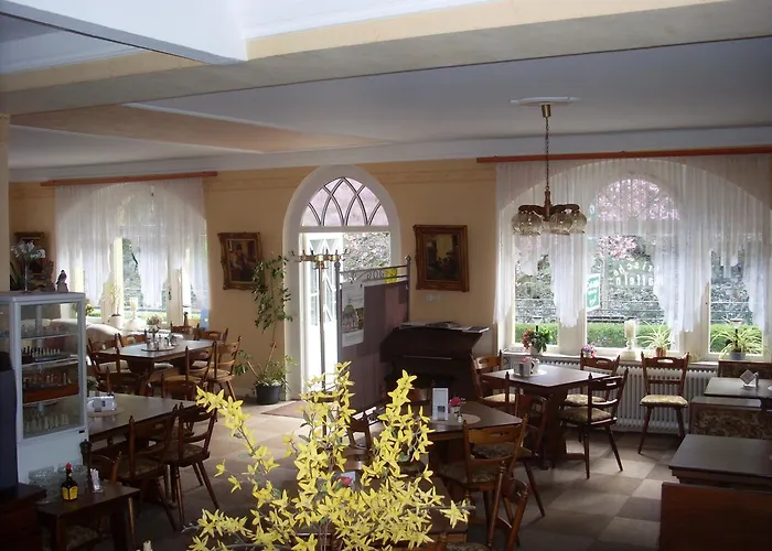 Gaestehaus Viktoria 여관 바트베르트리흐